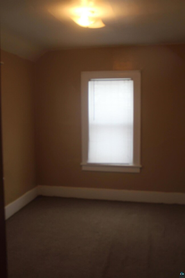 Upper bedroom
