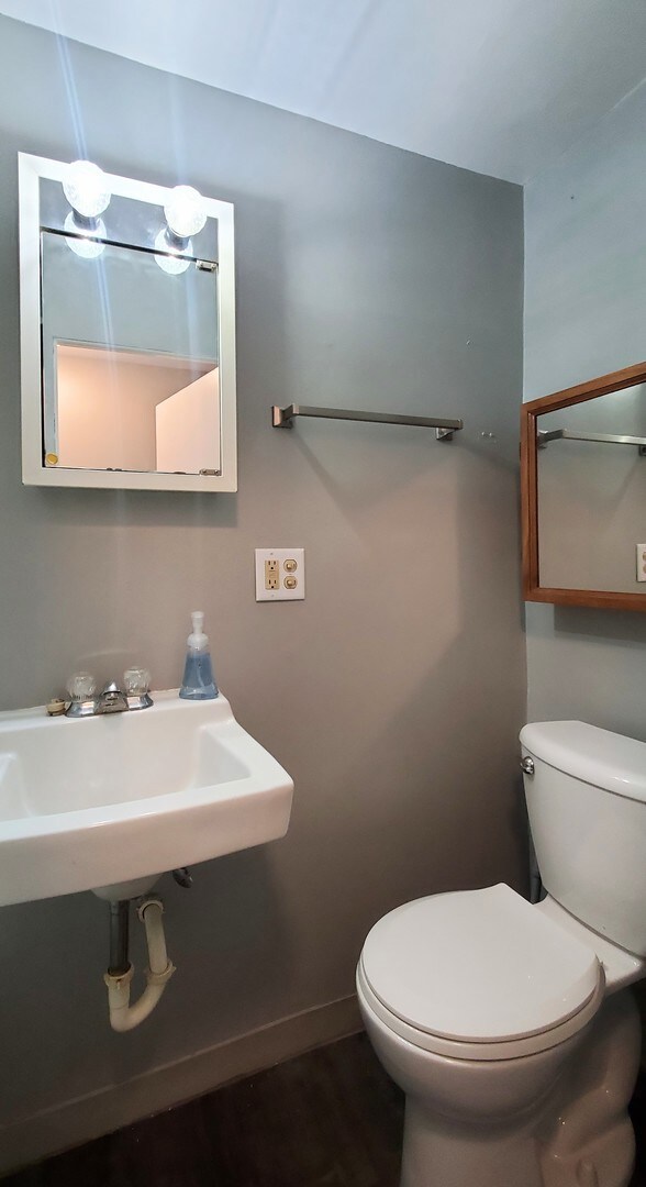 414 Oneida St unit 2, Joliet, IL 60435 - photo 7