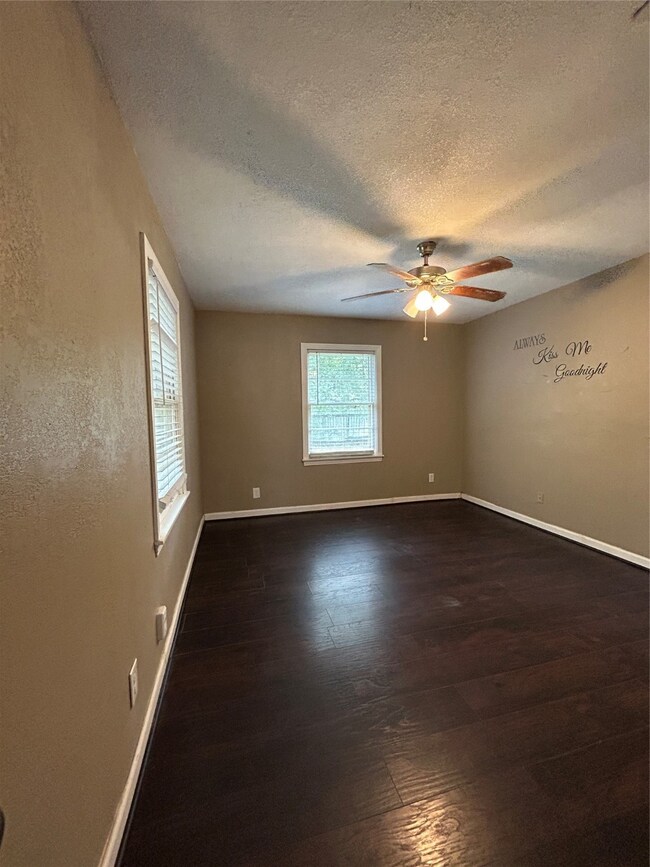1305 Elm St, Richmond, TX 77469 - photo 5