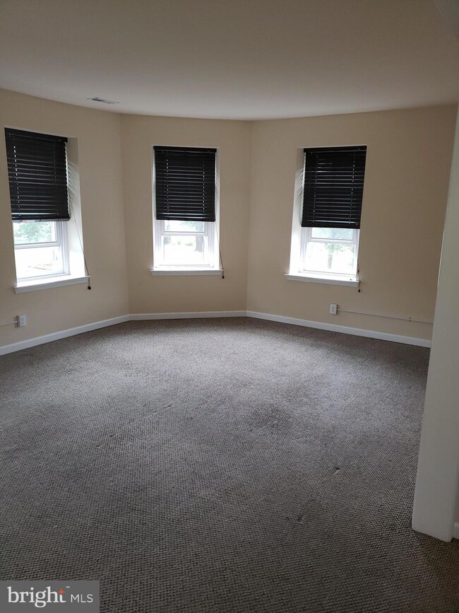 4894 Old Easton Rd unit 2, Doylestown, PA 18902 - photo 7