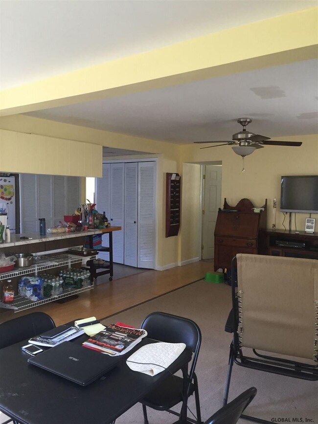 45 Vics Ct, Albany, NY 12205 - photo 3