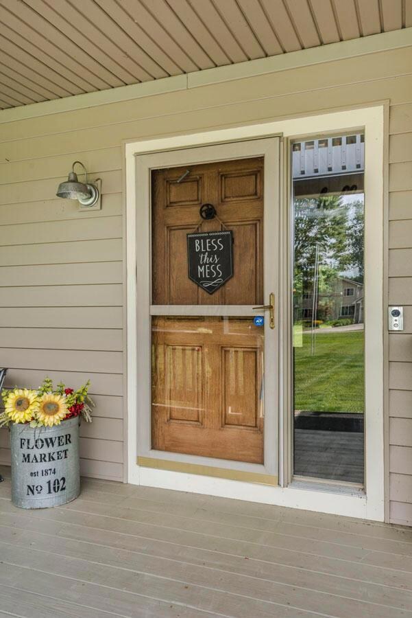 Front Door w/ Side Window