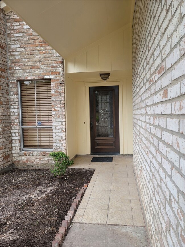 6907 Dusty Dawn Dr, Houston, TX 77086 - photo 3