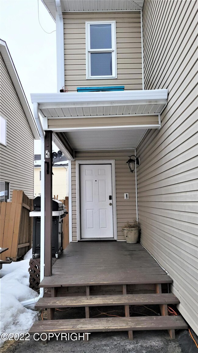 5571 Alora Loop- Front Porch