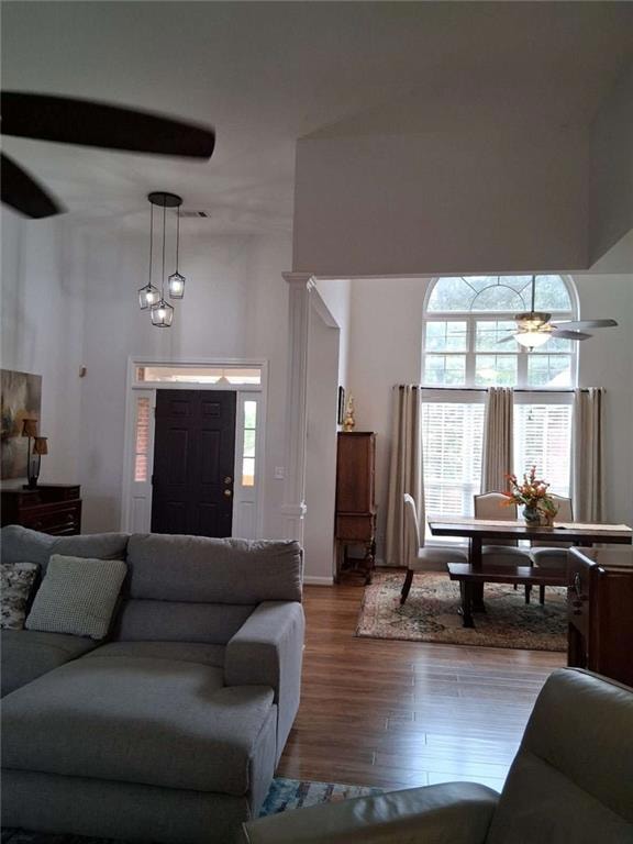 915 Charleston Ct, Gainesville, GA 30501 - photo 4