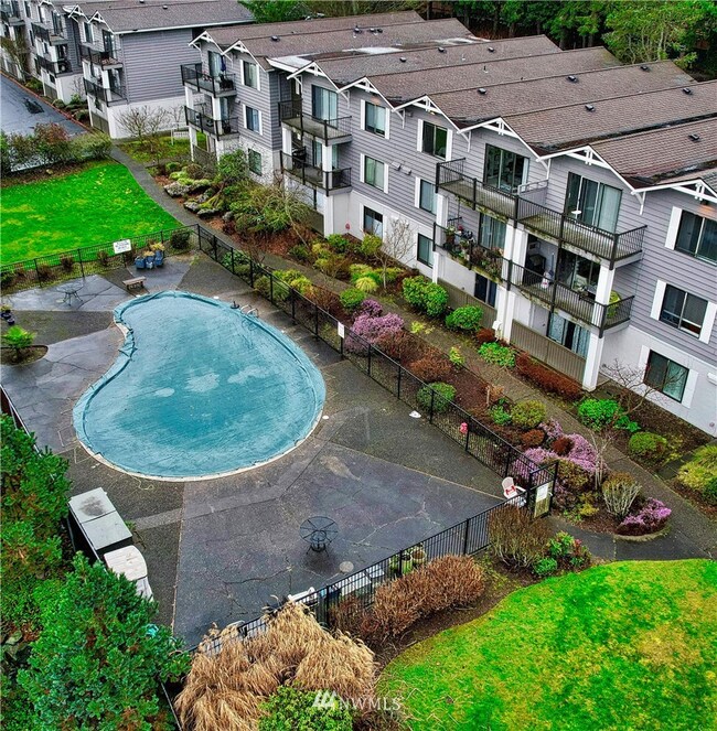 8017 234th St SW unit 311, Edmonds, WA 98026 - photo 4