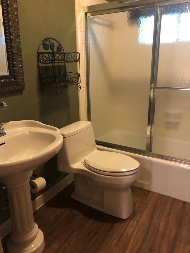 3928 Heatherglen Dr, Bay City, TX 77414 - photo 7