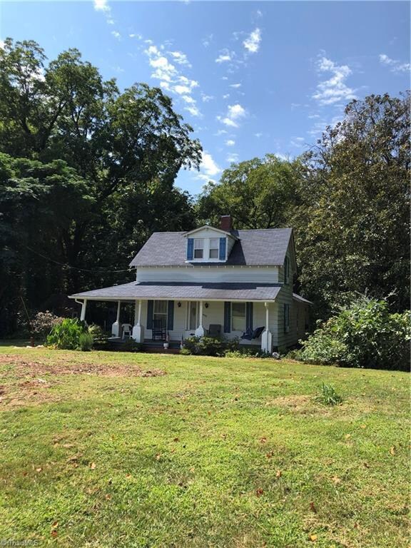 5902 Davis Mill Rd, Greensboro, NC 27406 - photo 2