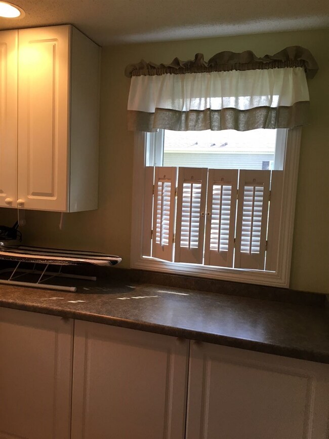 5 Primrose Dr, Nashua, NH 03062 - photo 6