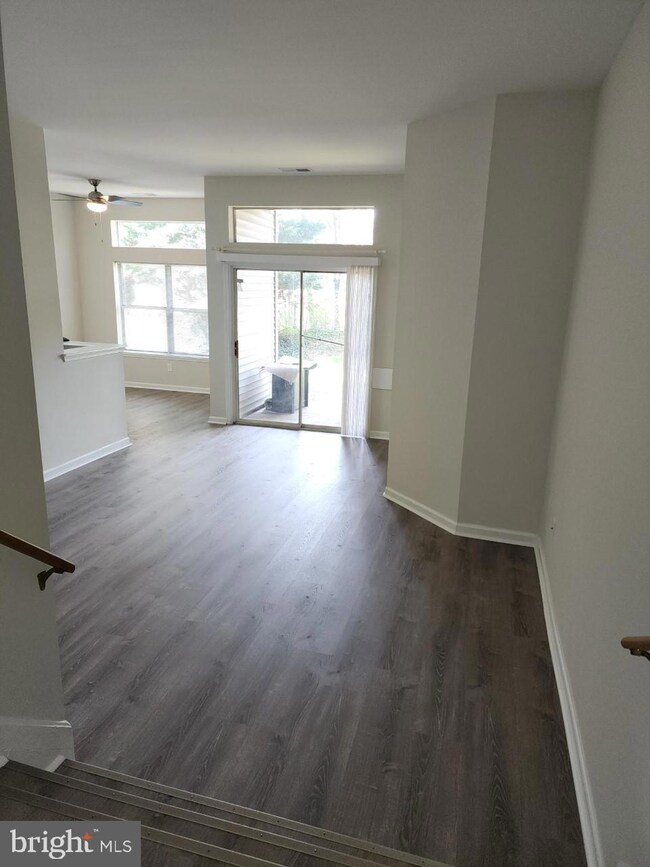 24 Deer Run Ct unit A, Halethorpe, MD 21227 - photo 5