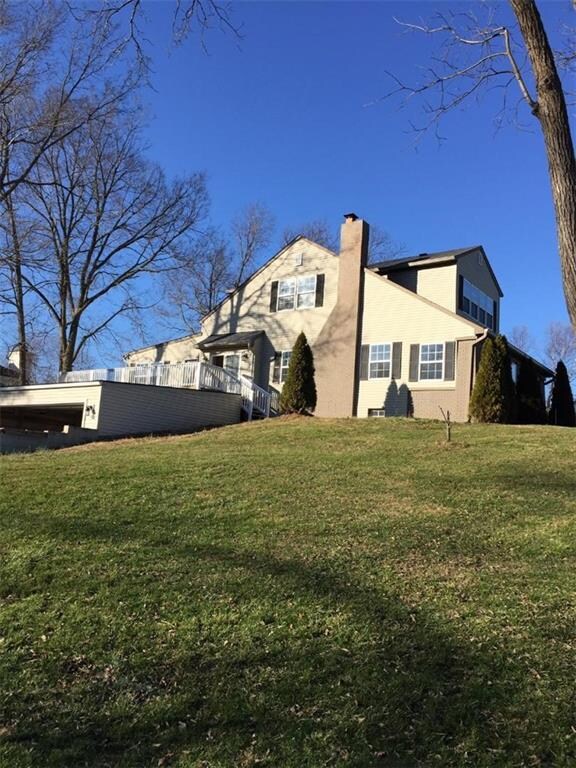 210 Walter St, Carmel, IN 46032 - photo 3