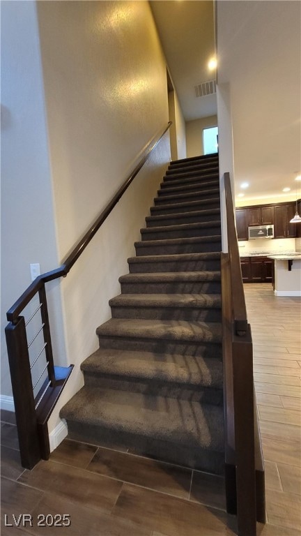 8926 Oreana Peak Ct, Las Vegas, NV 89148 - photo 3