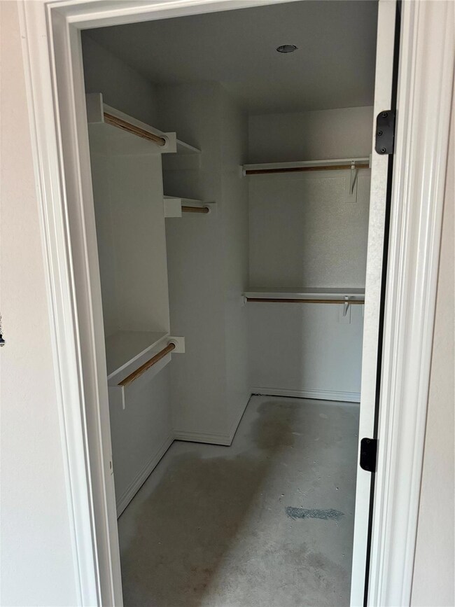 705 Elm Tree Ct, Poolville, TX 76487 - photo 4