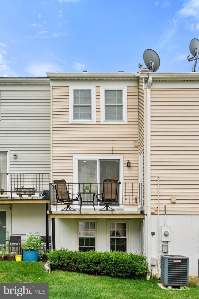 161 Fairfield Dr, Warrenton, VA 20186 - photo 6