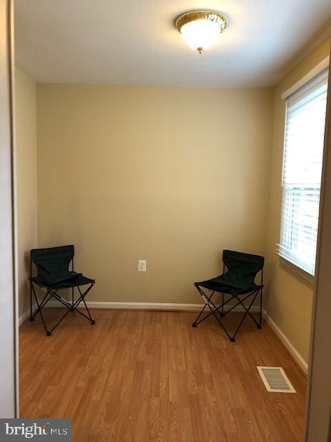 17727 Buehler Rd, Olney, MD 20832 - photo 4