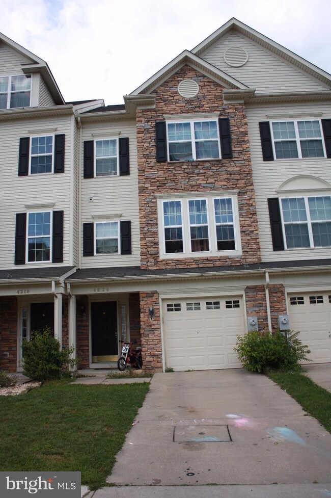 4320 Vintage Ivy Ln, Owings Mills, MD 21117 - photo 3