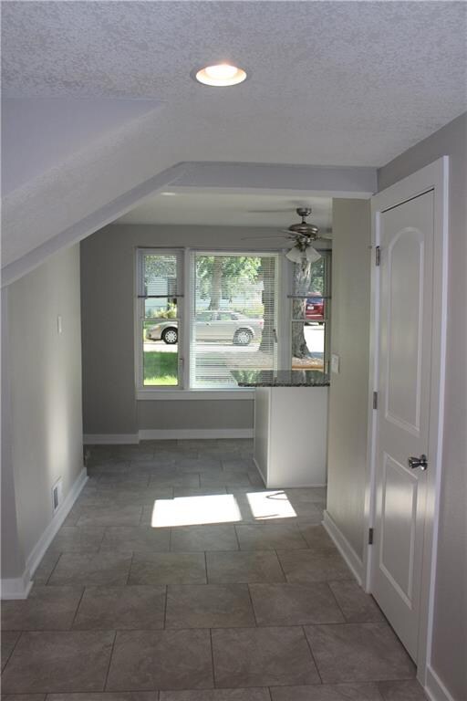 5501 Ovid Ave, Des Moines, IA 50310 - photo 6