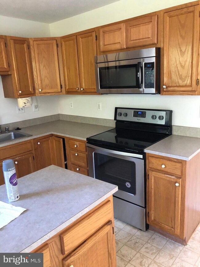 9321 Steeple Ct, Laurel, MD 20723 - photo 7