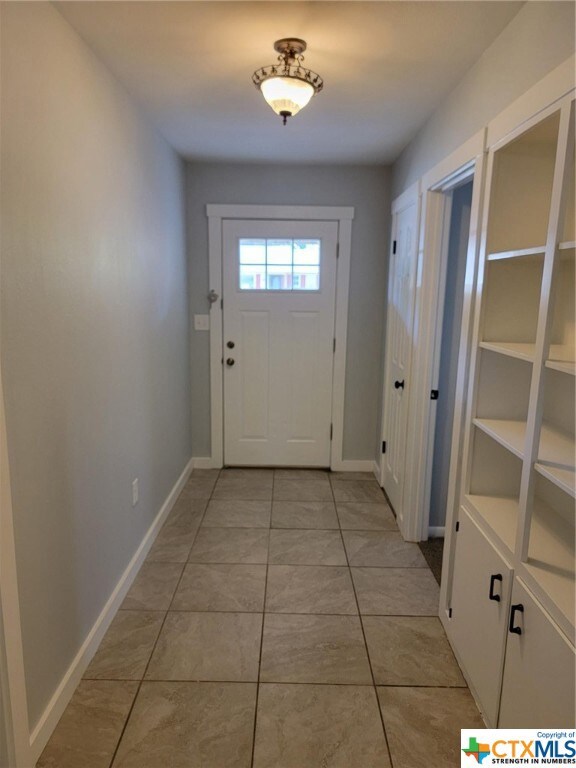 704 Ridge St, Copperas Cove, TX 76522 - photo 2