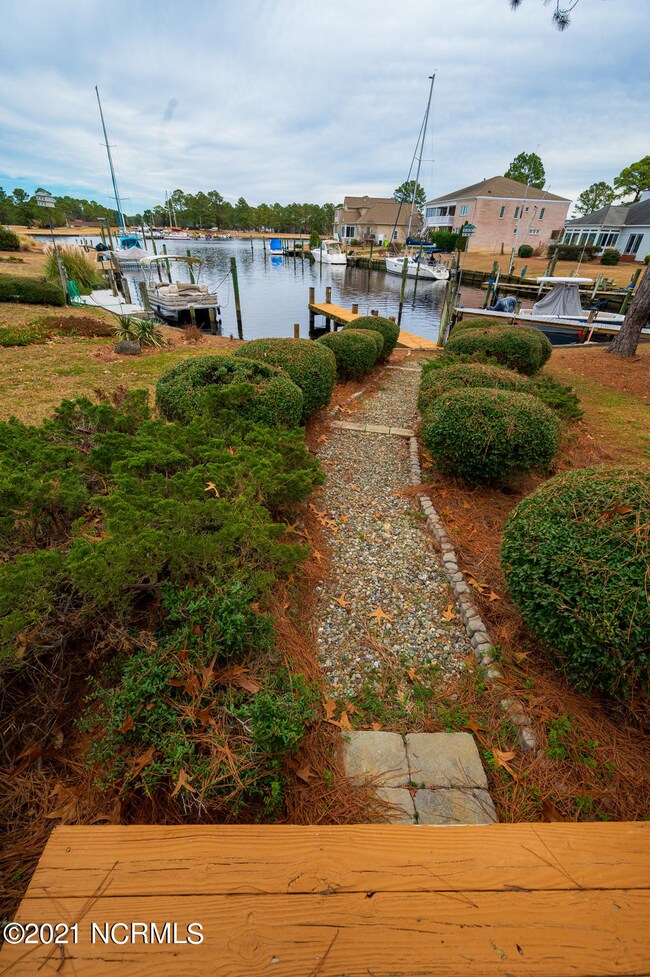 2 Dock Rear