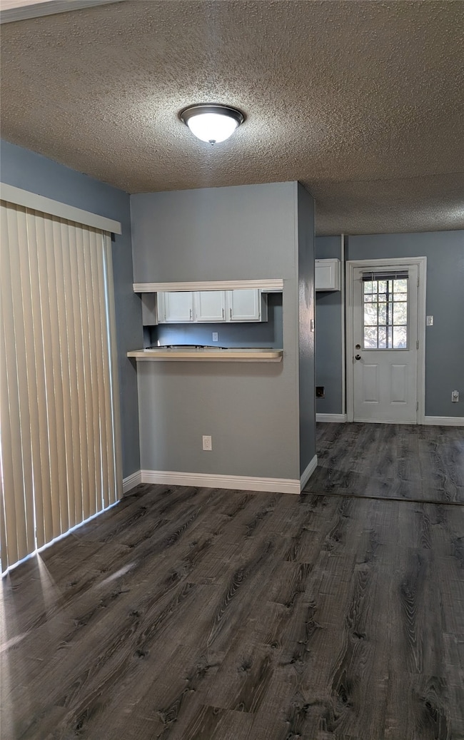 205 Ironbark Dr, Arlington, TX 76018 - photo 6