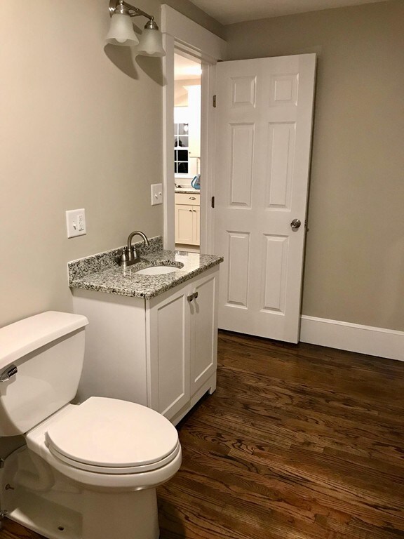 5 Willow St, Clinton, MA 01510 - photo 5