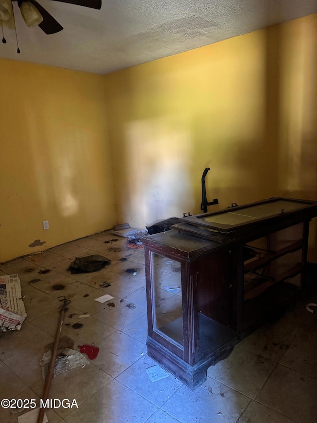 997 Ponce de Leon Cir N, Macon, GA 31206 - photo 3