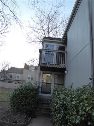 8180 Halsey St, Lenexa, KS 66215 - photo 3