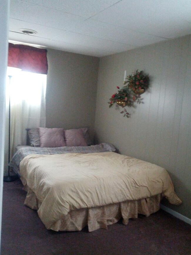 506 N Maple 034