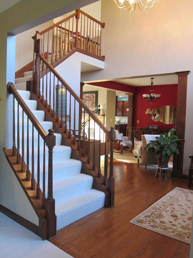 9875 Monteray Dr, Plain City, OH 43064 - photo 5