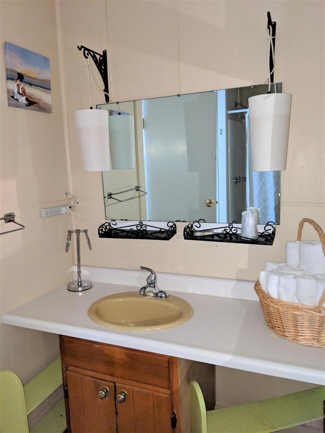 Unit 4 Bath