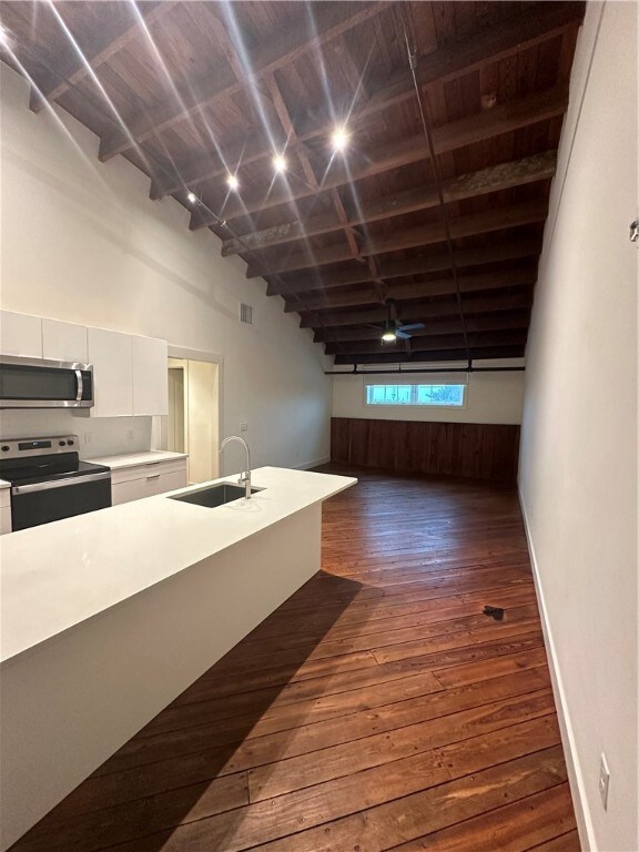 207 Gloucester St unit 201, Brunswick, GA 31520 - photo 2