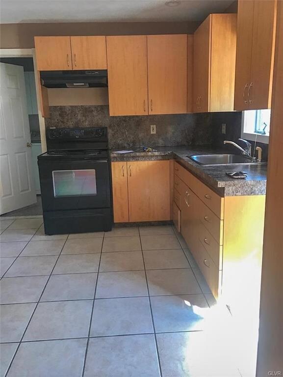 223 Main St, Slatington, PA 18080 - photo 7