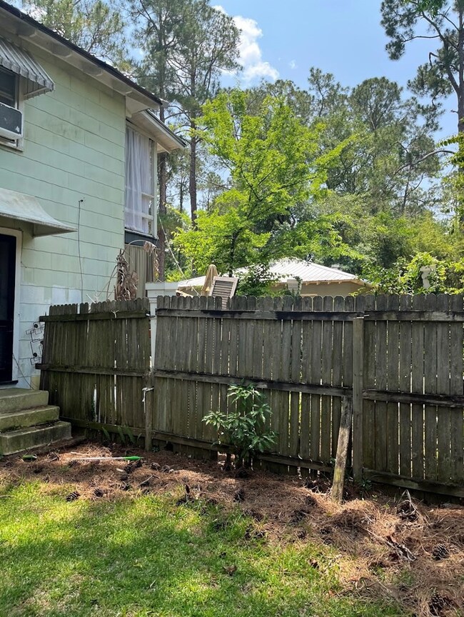 325 Lucille St, Albany, GA 31707 - photo 6