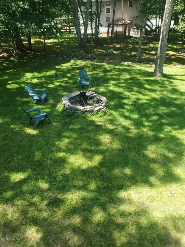 281 Somerset Dr, East Stroudsburg, PA 18301 - photo 5