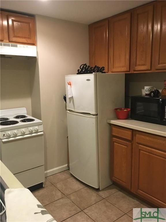 117 E Charlton Ln, Savannah, GA 31401 - photo 6