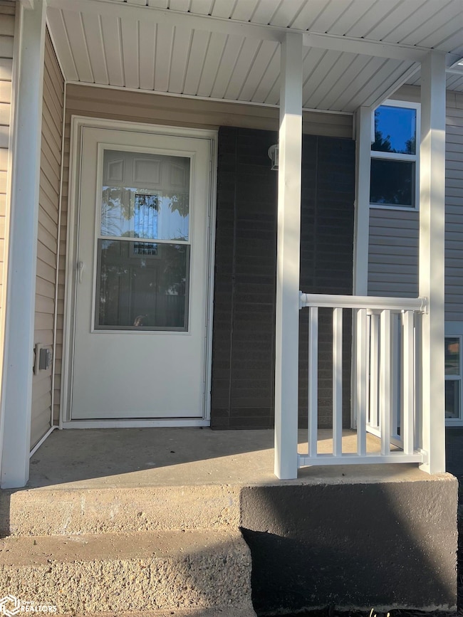 2002 Ridgeway Dr, Denison, IA 51442 - photo 3