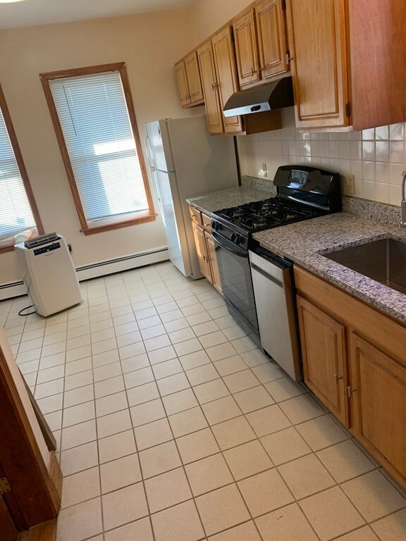 30 Shirley St unit 2, Roxbury, MA 02119 - photo 2