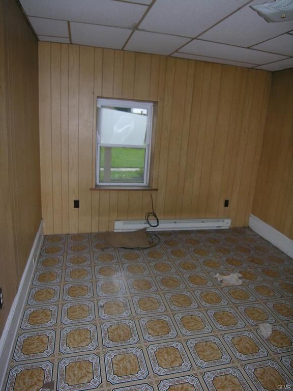 409 W Broad St, Tamaqua, PA 18252 - photo 5