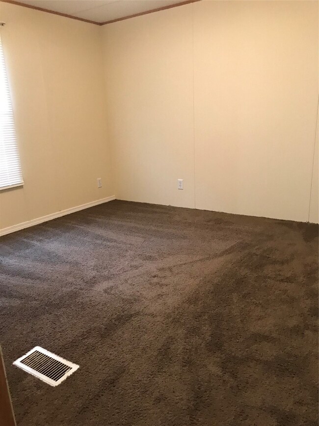 17025 Wellborne Rd unit C, Pearland, TX 77584 - photo 5