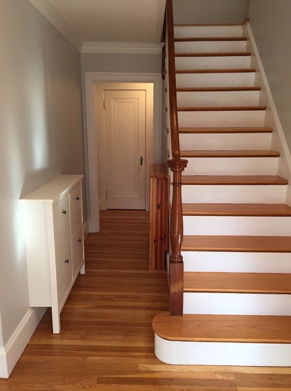 50 Dwhinda Rd, Waban, MA 02468 - photo 2