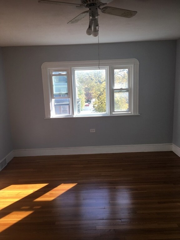 25 Rowena St unit 2, Dorchester Center, MA 02124 - photo 2