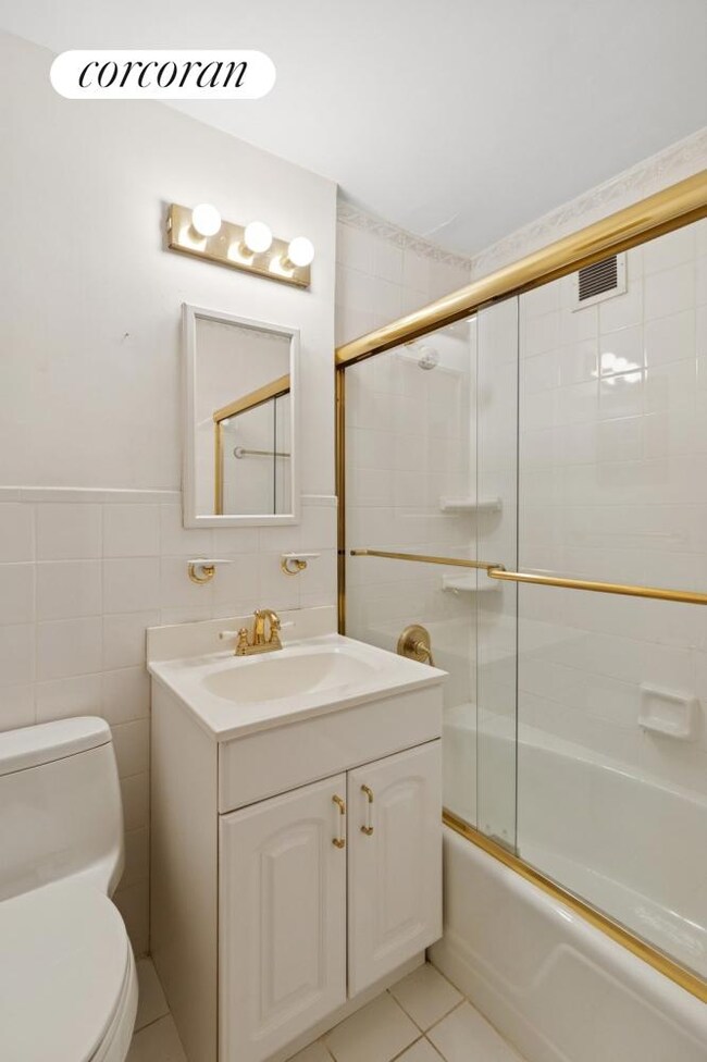 Harridge House Apartments unit 3M, New York, NY 10022 - photo 4