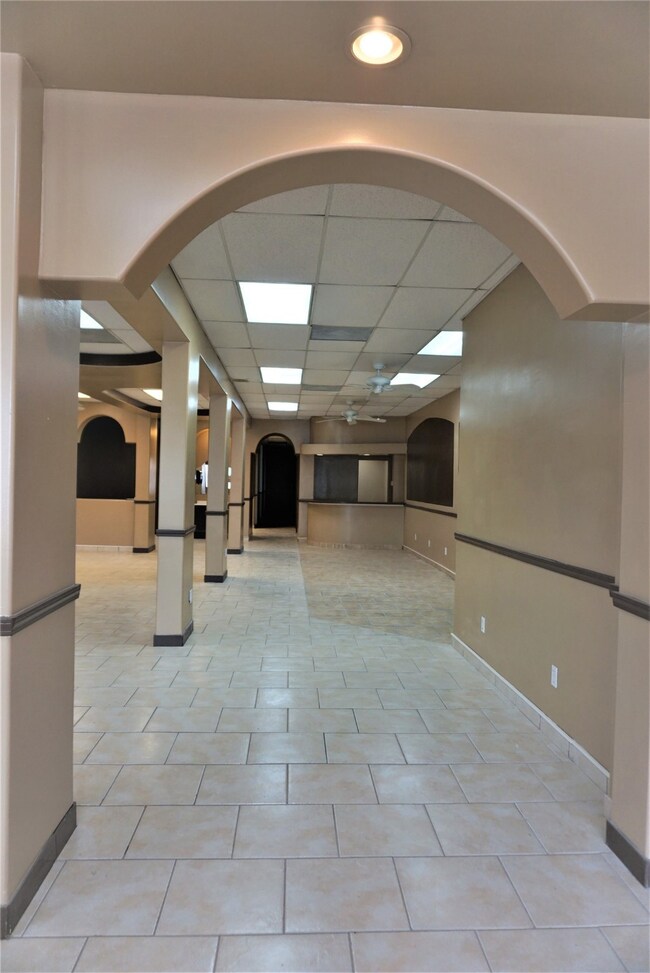 2036 Avenue F, Bay City, TX 77414 - photo 3