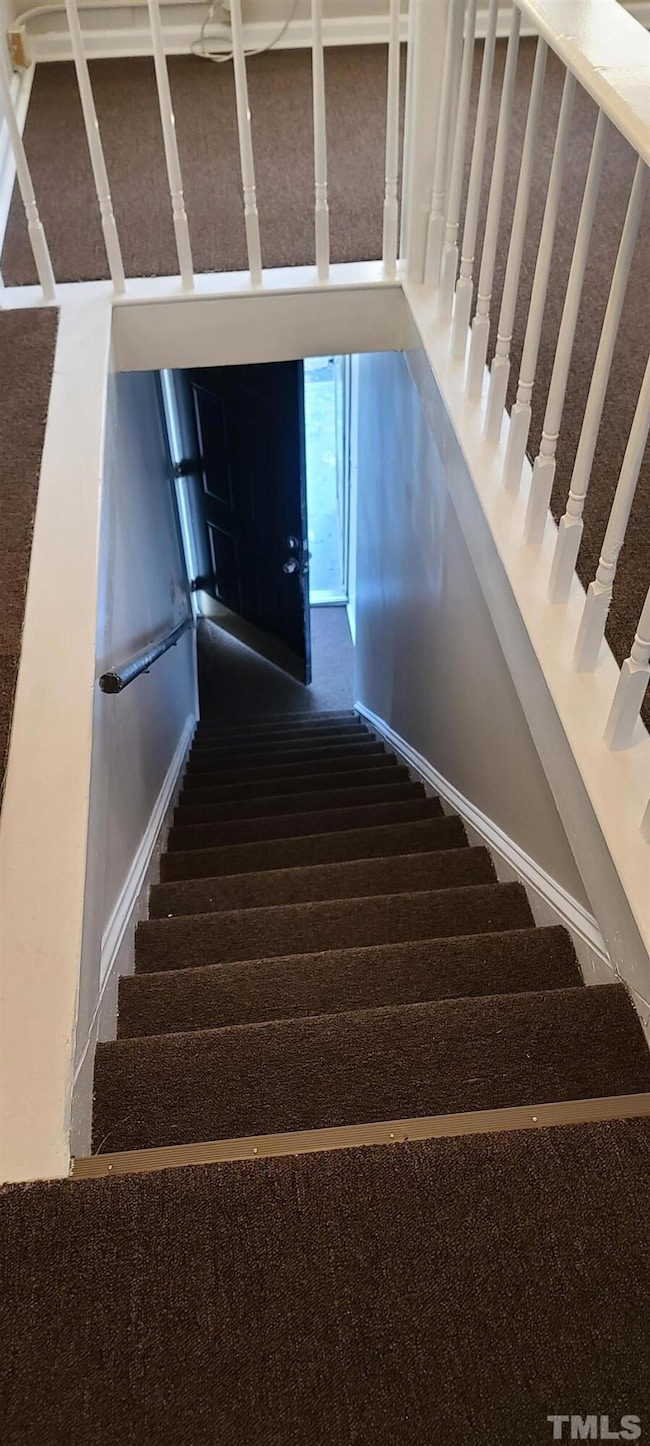 318 Powell Dr unit 2, Raleigh, NC 27606 - photo 2