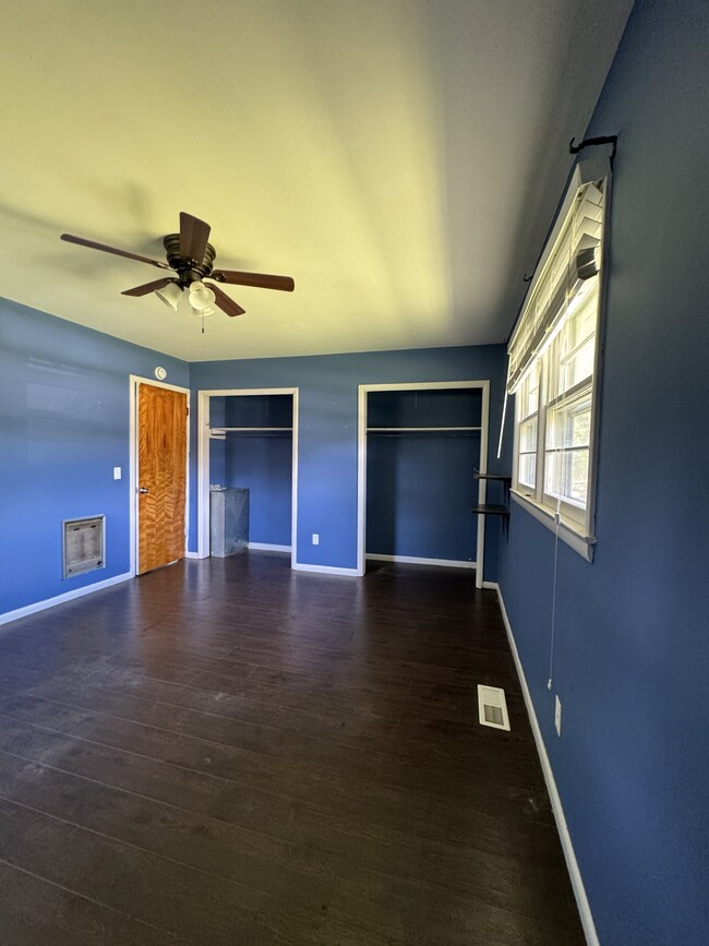 266 Glenburg Dr, Manchester, TN 37355 - photo 6