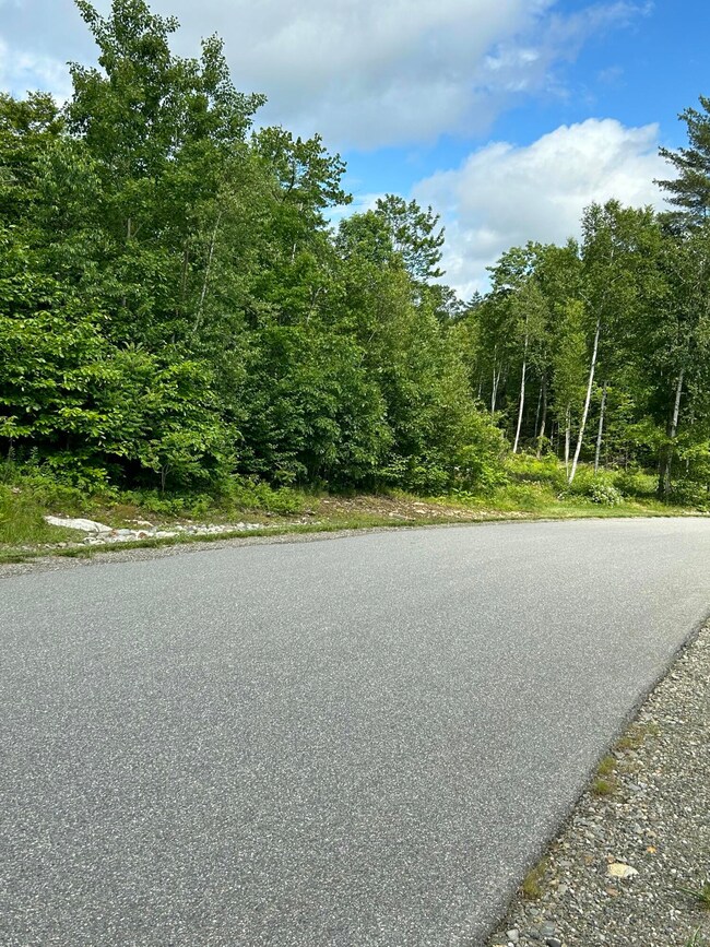 11 Overlook Dr unit 11, Hallowell, ME 04347 - photo 4