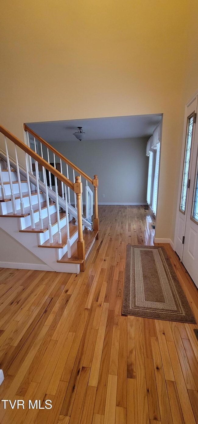 392 Reynolds Rd, Elizabethton, TN 37643 - photo 6