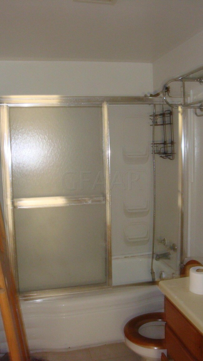 Main Bath