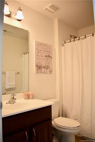 Main Floor Full Bath.
